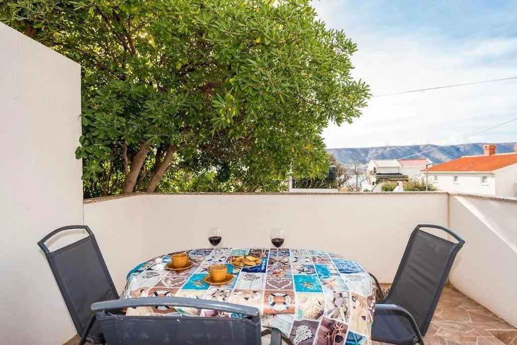 Apartman By The See  Pag Town